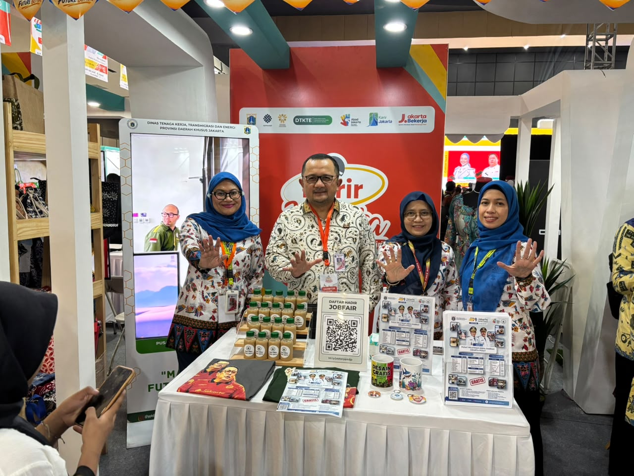 PPKD Jakarta Pusat Meriahkan Karir Jakarta & Tenaga Kerja Mandiri Expo 2026 di SMESCO